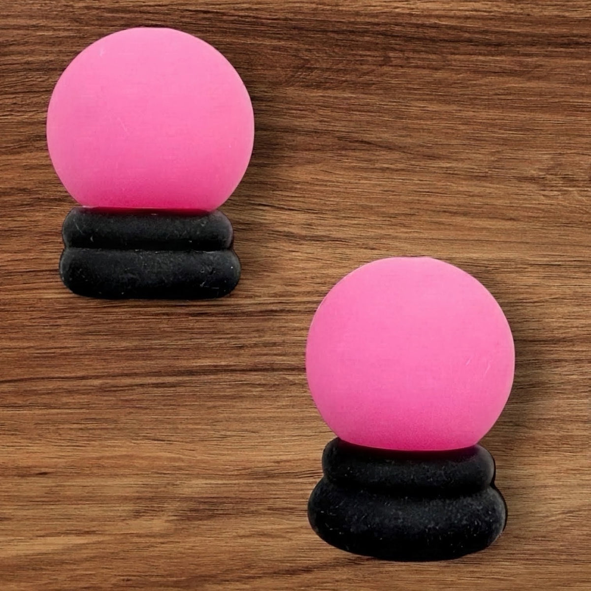 3-D Crystal Ball Focal (Pink)