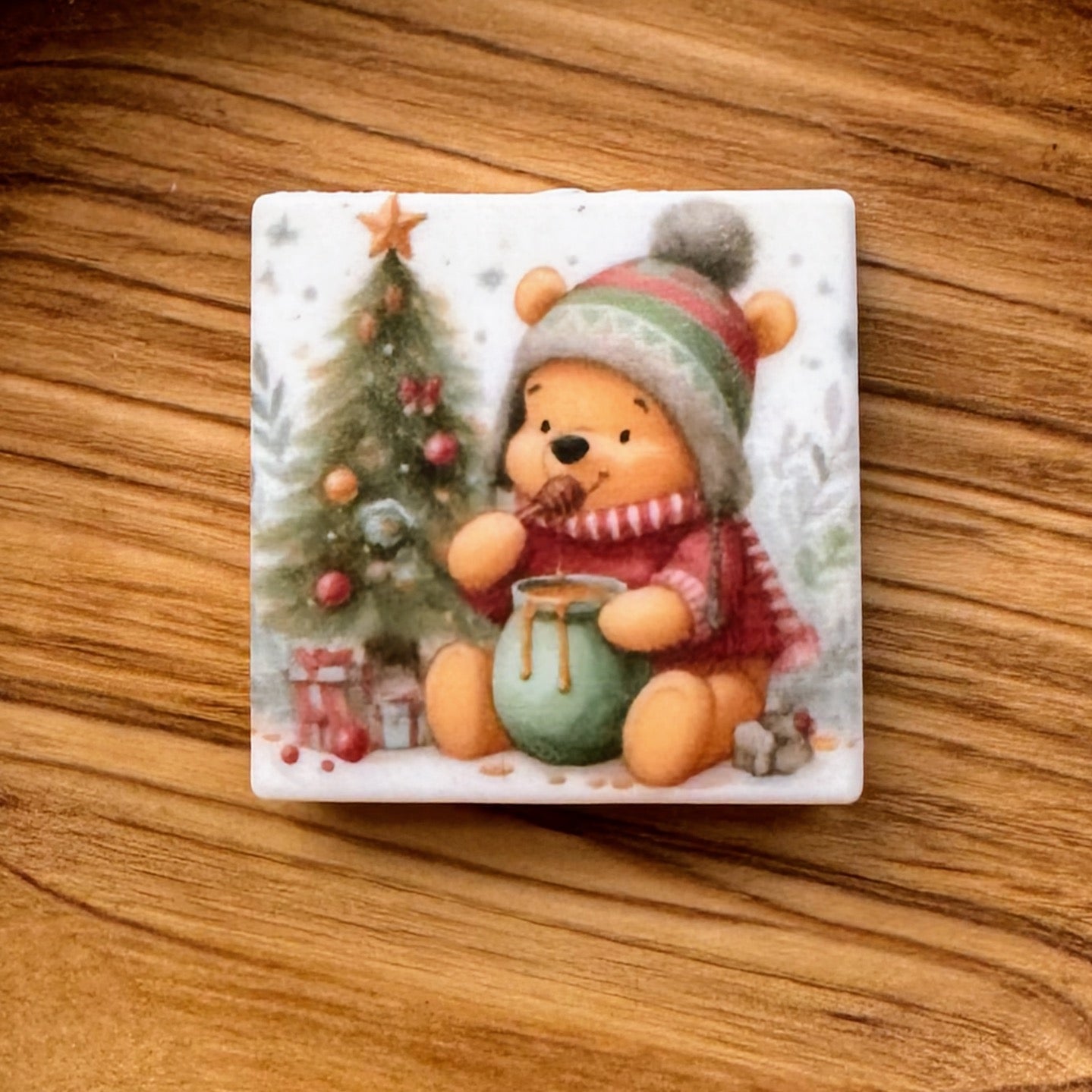 Bear With Xmas Tree Focal