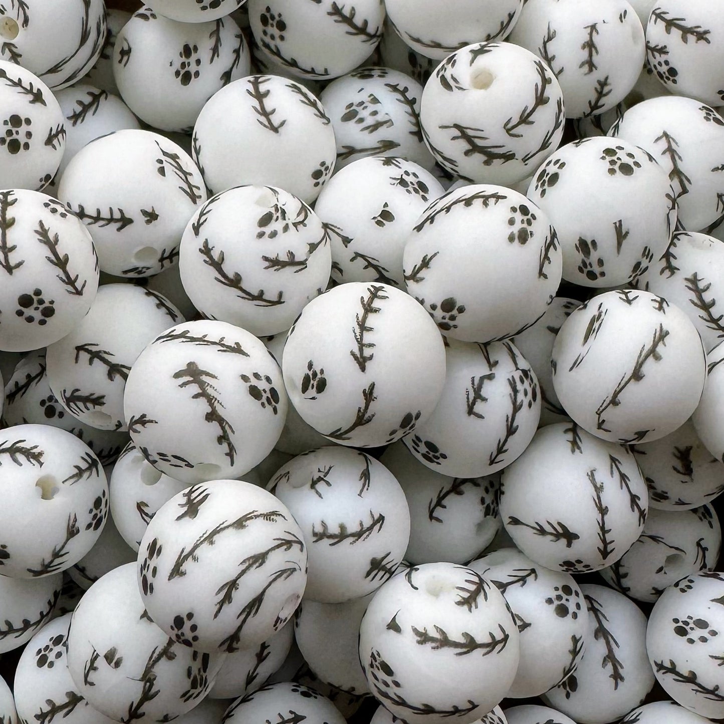 15mm White Floral Silicone Bead