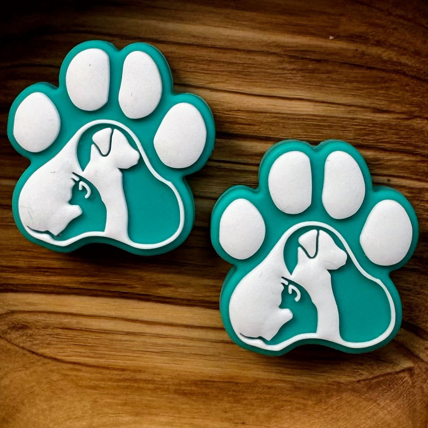 Paw with Cat and Dog Focal