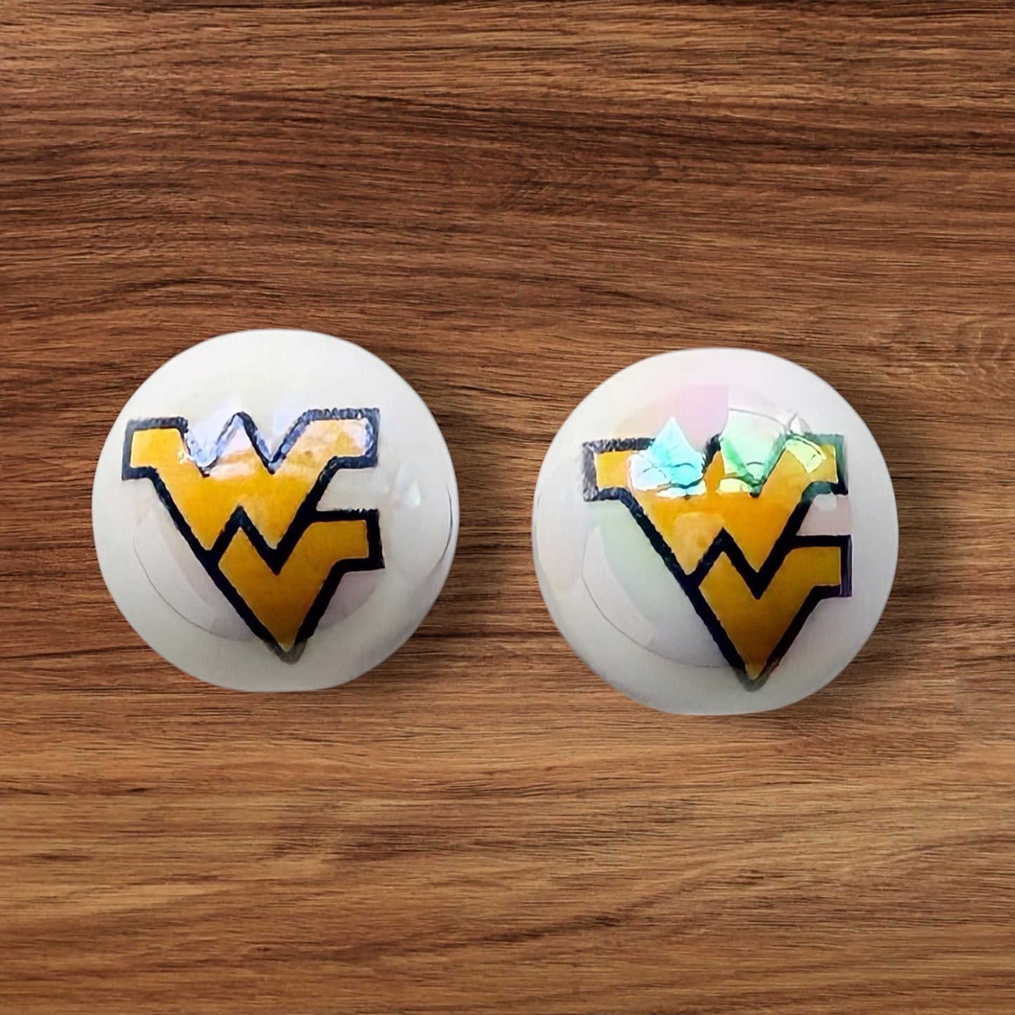 16mm West Virginia Acrylic Bead