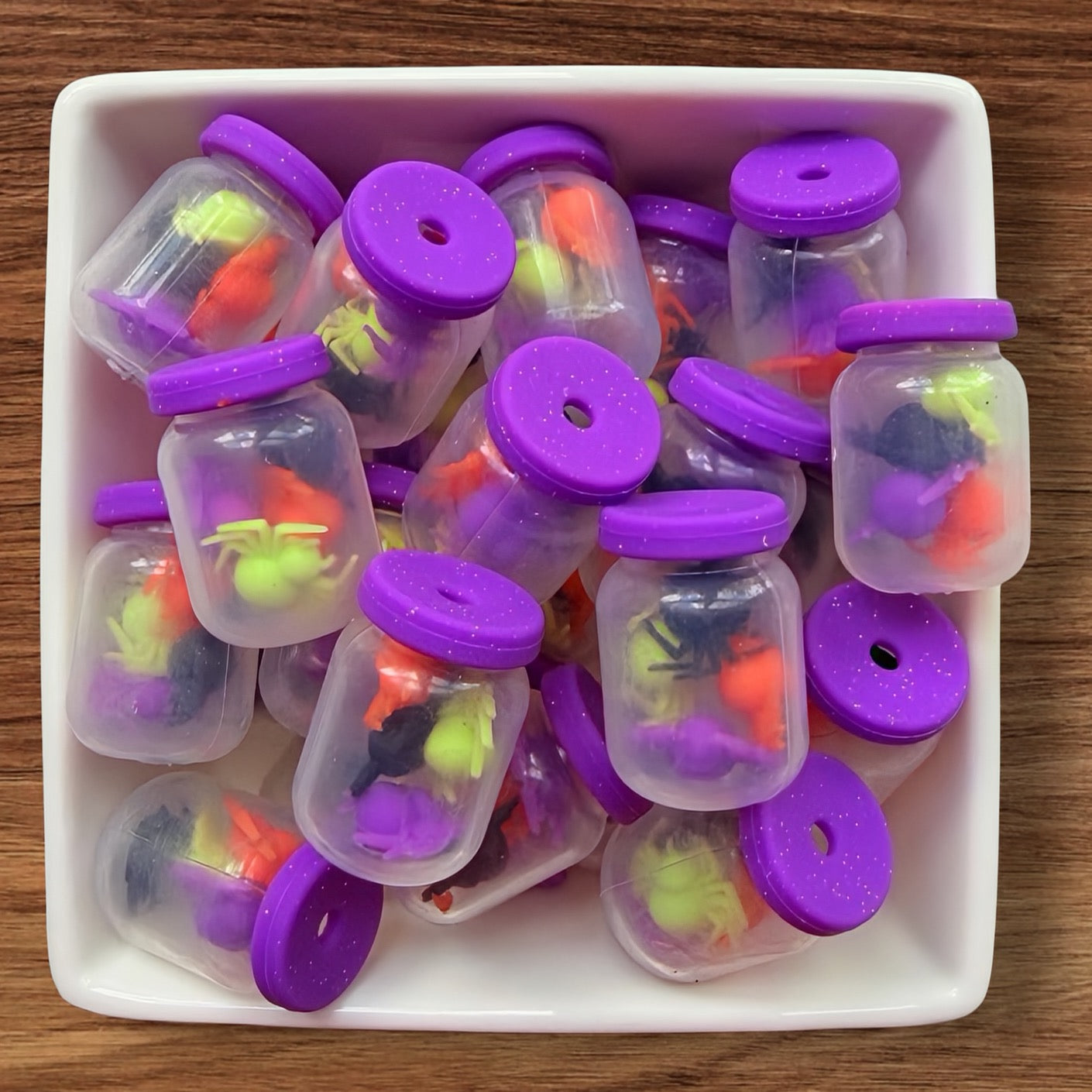 3-D Jar With Spiders Focal (Purple Lid)