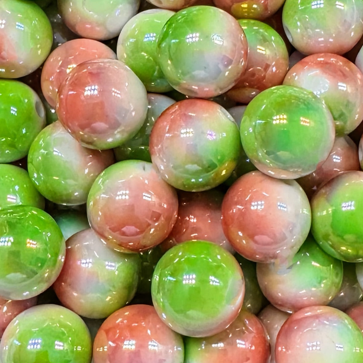 16mm Strawberry Kiwi Acrylic Beads