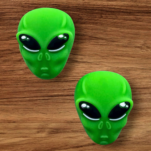3-D Alien Focal