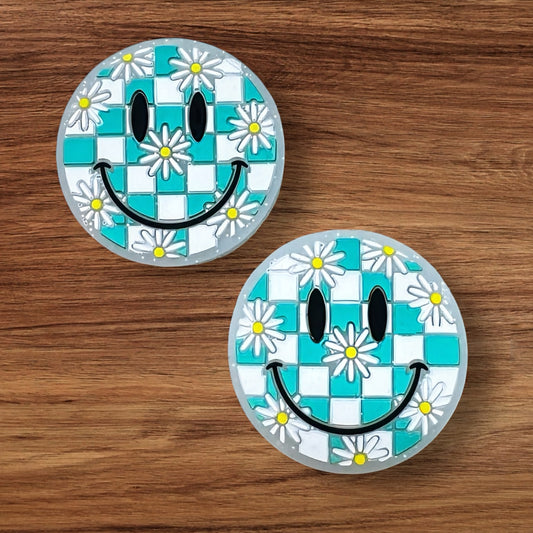 Checkered Smile Focal (Turquoise)