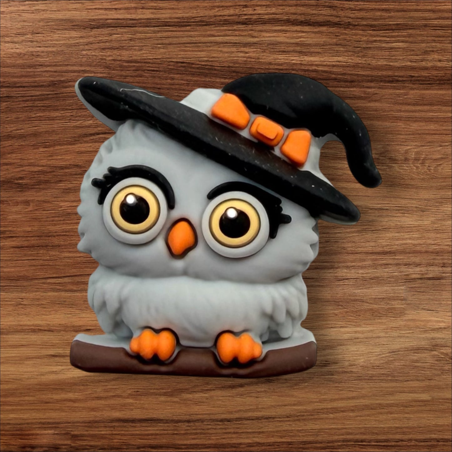 3-D Owl Witch Focal
