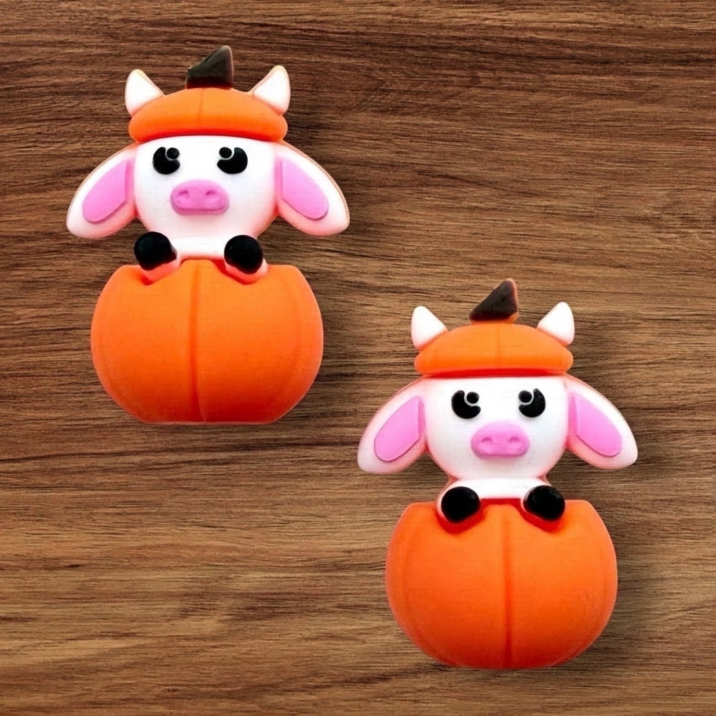3-D Cow In Pumpkin Focal