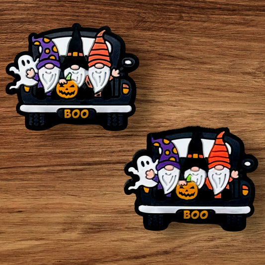 Gnome Halloween Truck Focal