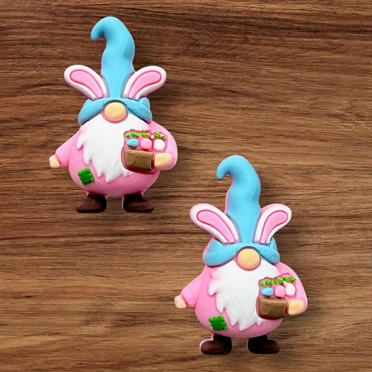 3-D Gnome With Easter Basket Focal