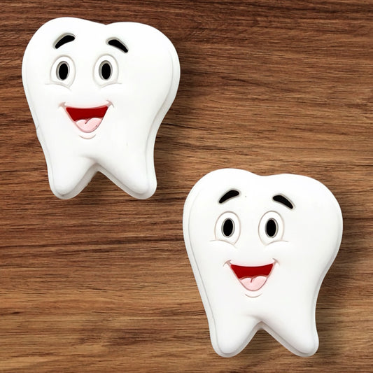Happy Tooth Focal
