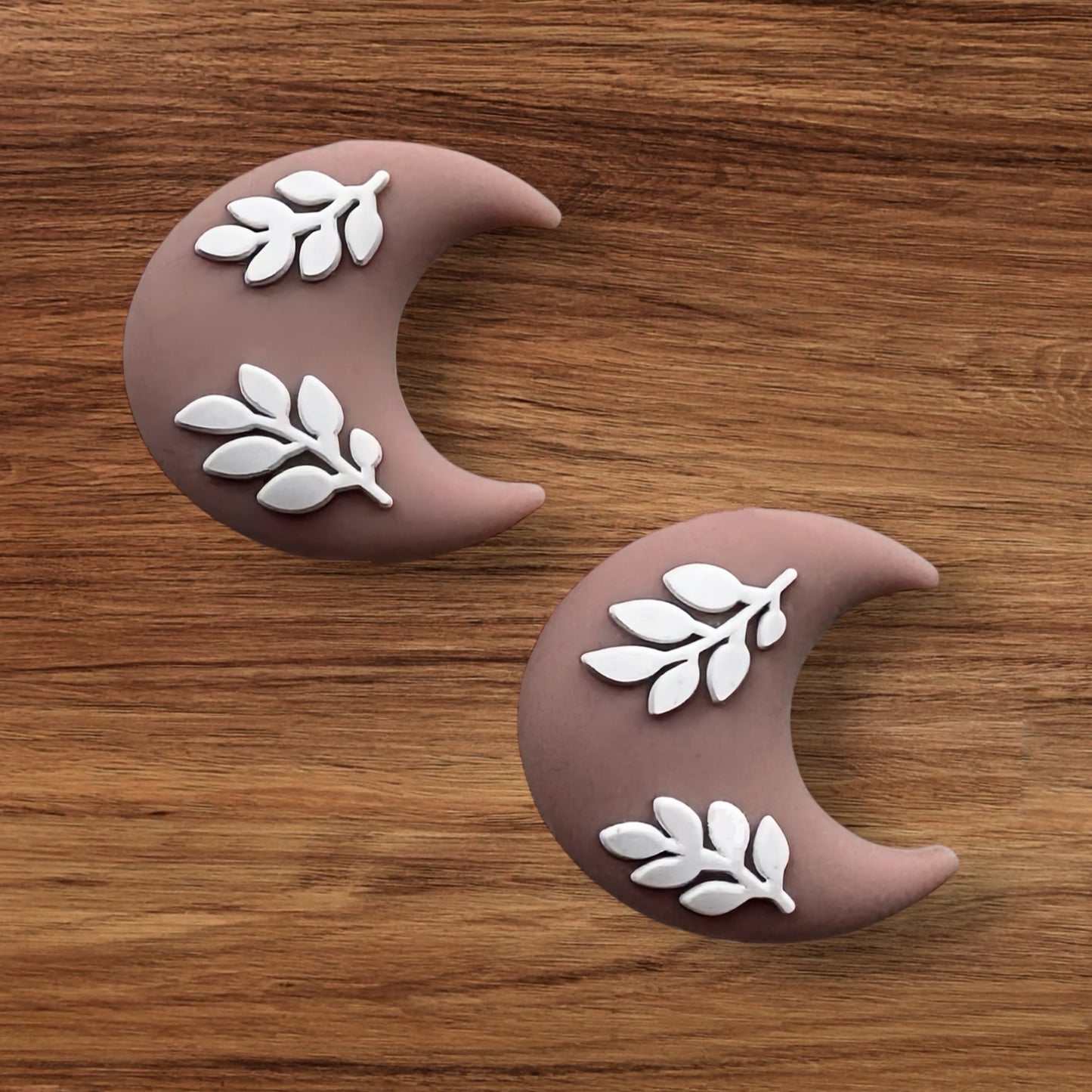 Floral Crescent Shape Focal