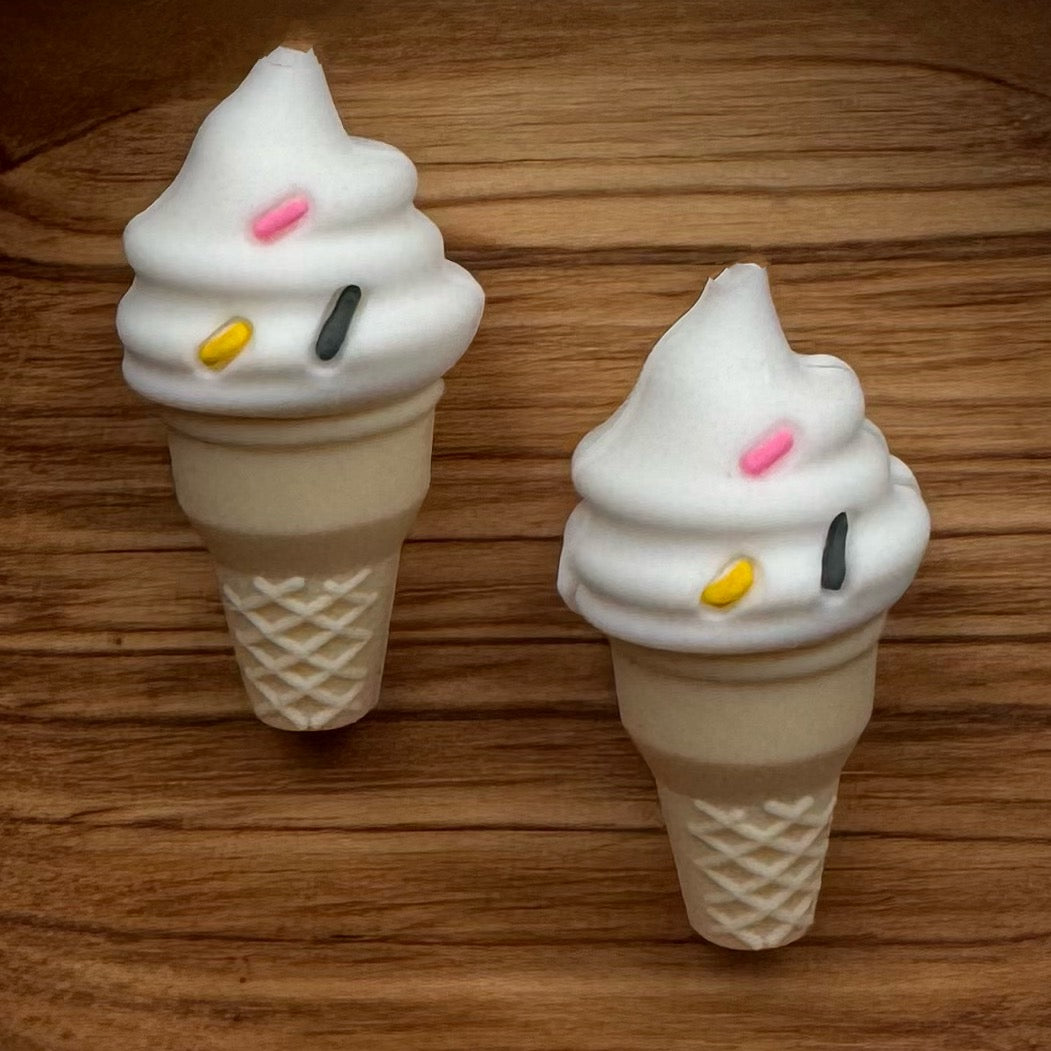 3-D Ice Cream Cone Focal