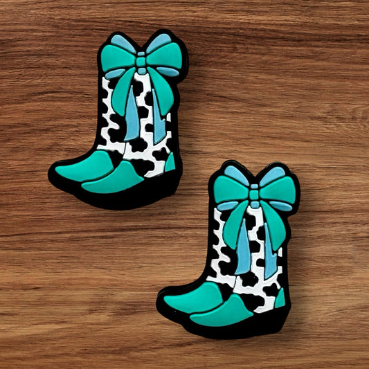 Cowgirl Boots With Bow Focal