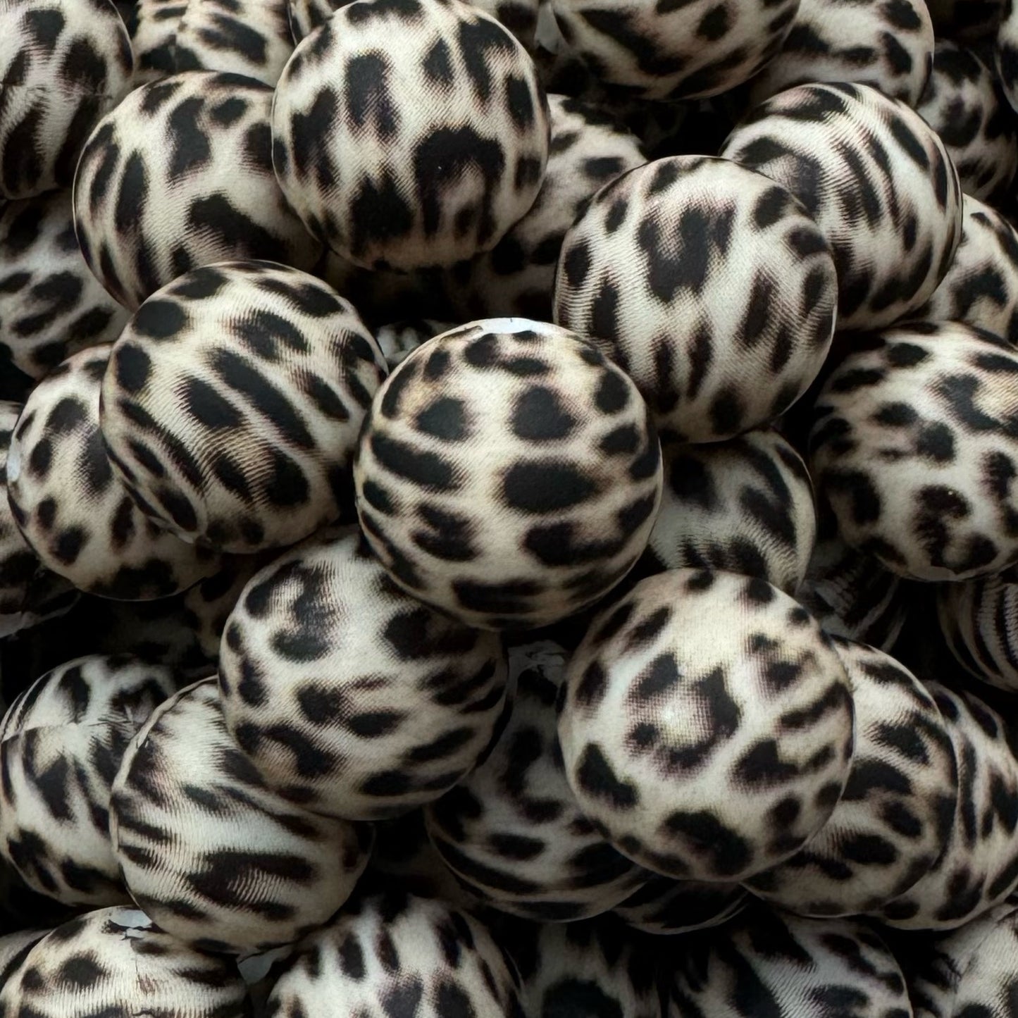 15mm Cheetah Print Silicone Bead