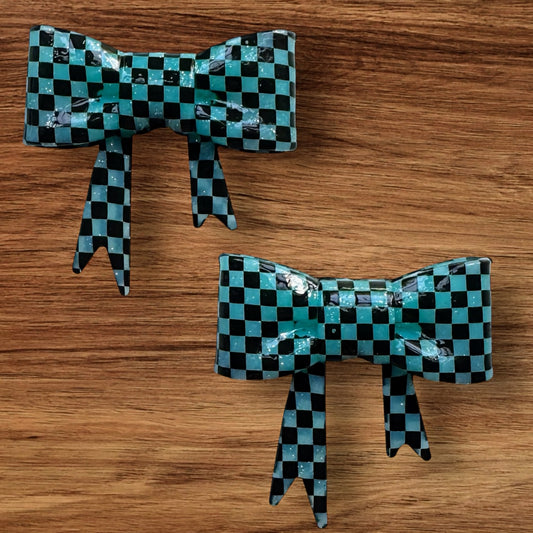 Shiny Turquoise Checkered Bow Focal/Straw Topper