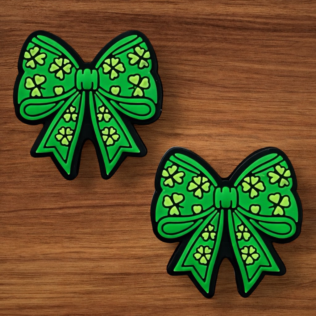 Four Leaf Clover Bow Focal