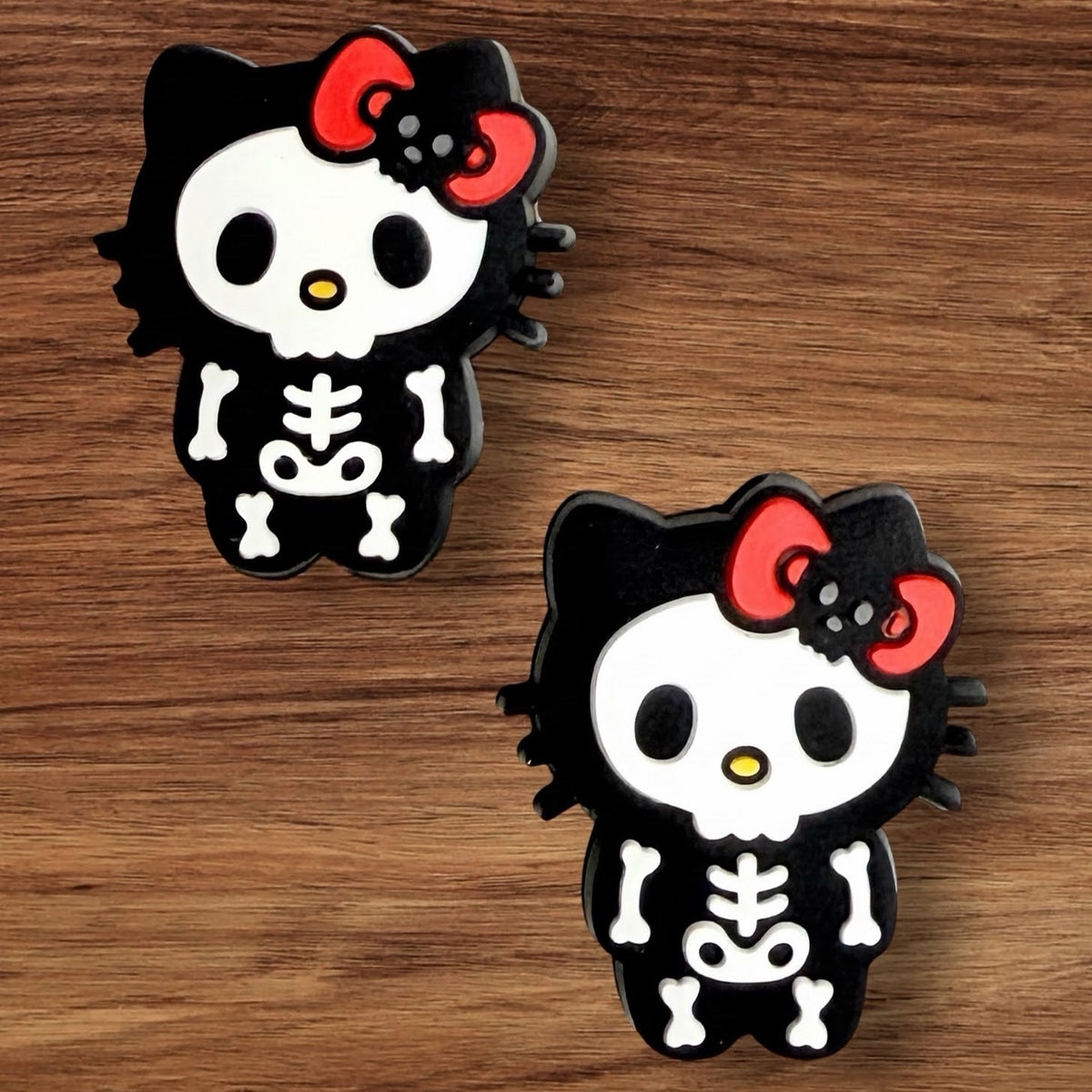 Skelton Kitty Focal