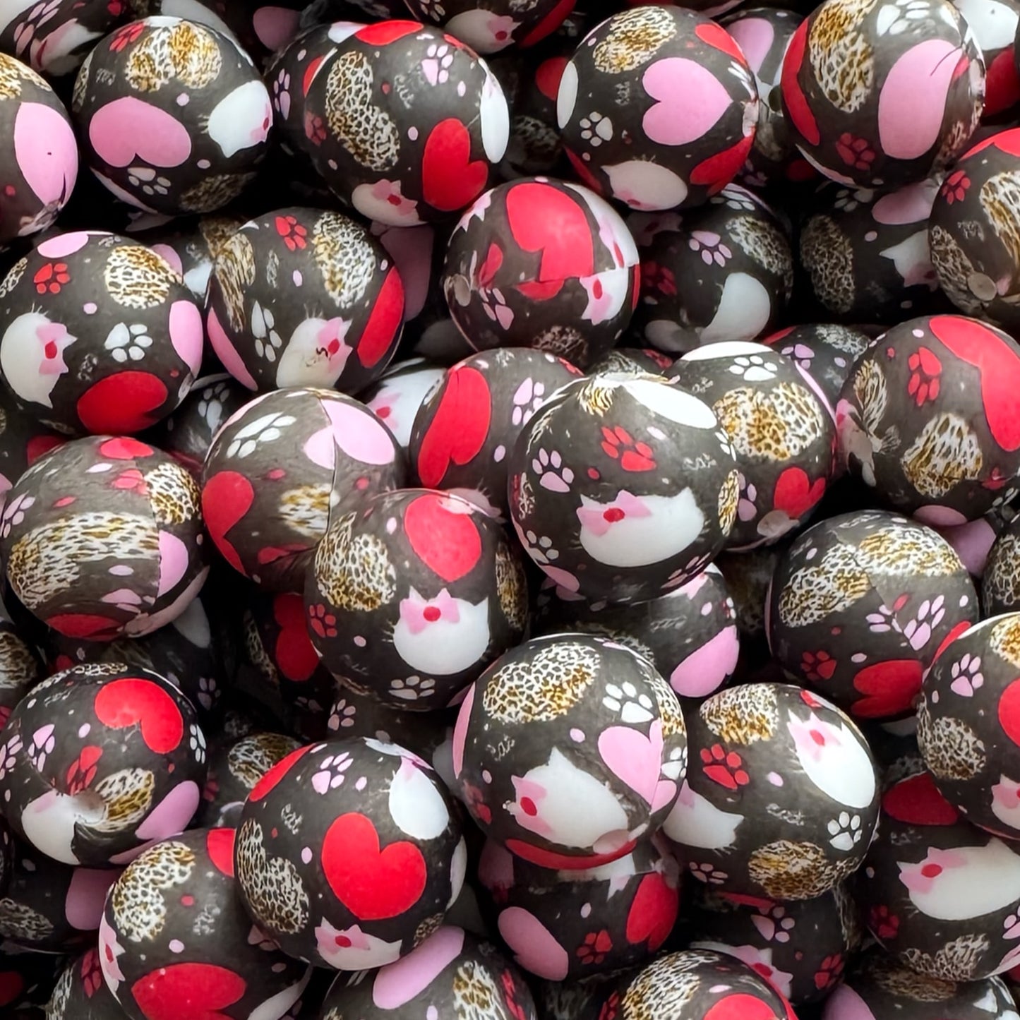 15mm Kitty & Hearts Silicone Bead