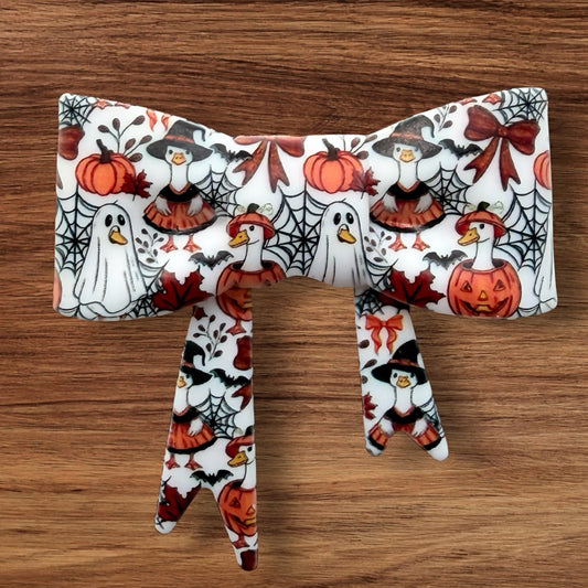 Halloween Goose Bow