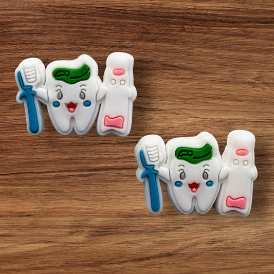 Tooth Trio Focal