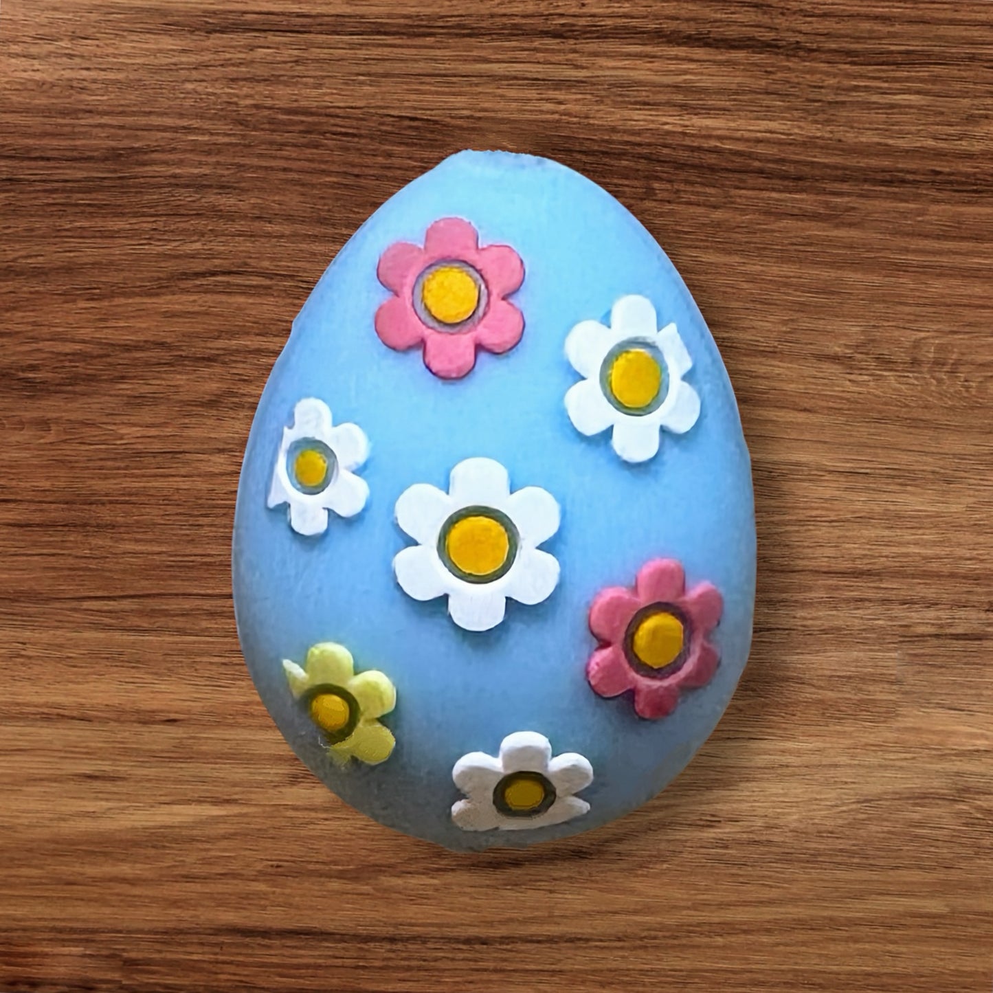 3-D Easter Egg Focal (Blue)