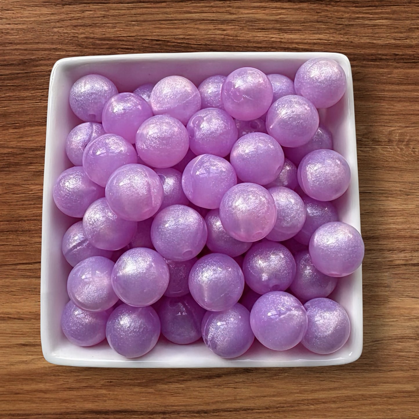16mm Pearl essence Acrylic Bead