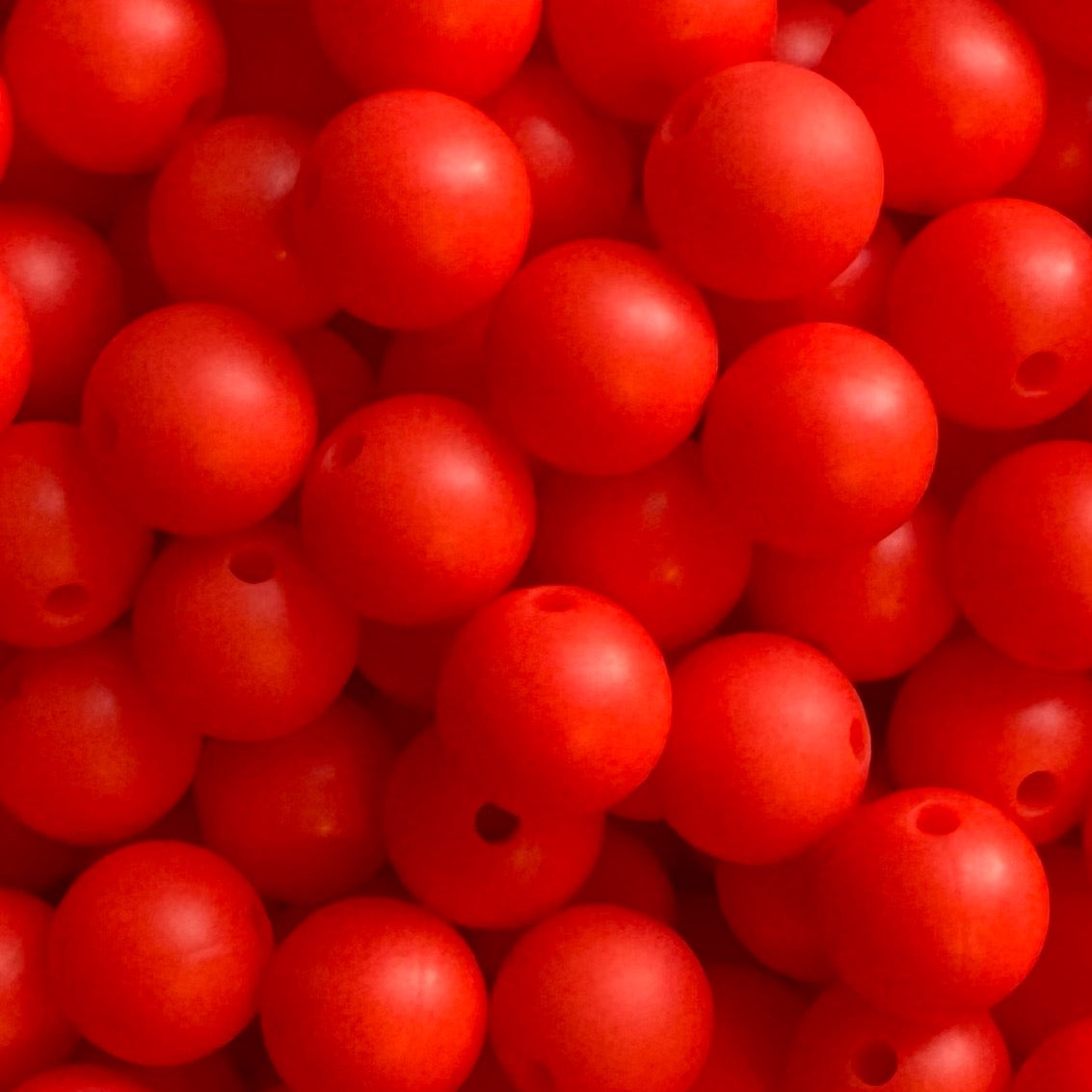 15mm Kelly Red Silicone Bead