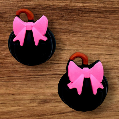 3-D Pumpkin With Bow Focal