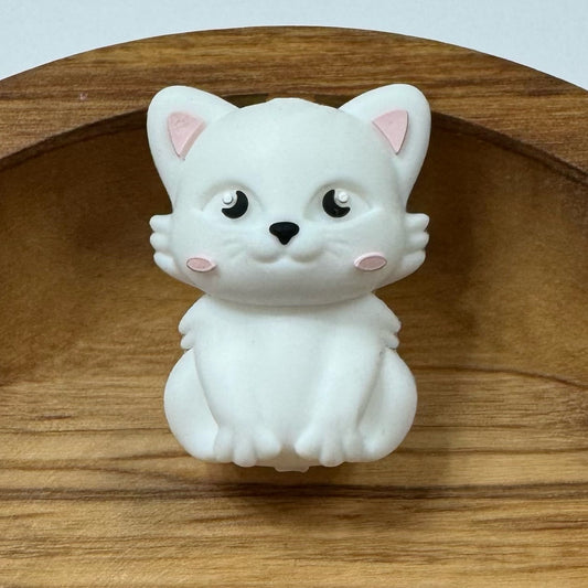 3-D White Cat Focal