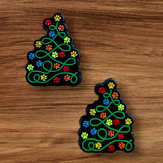 Paw Print Christmas Tree Focal