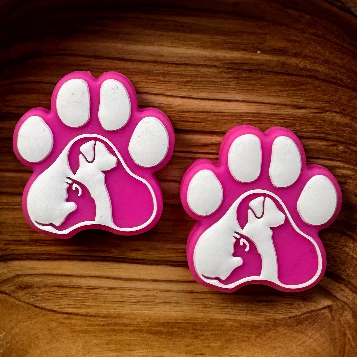 Paw with Cat and Dog Focal
