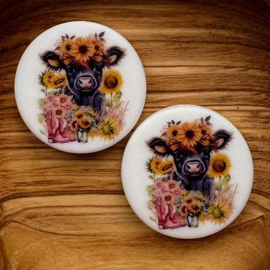 Round Highland Cow With Flowers