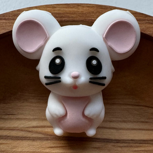 3-D White Mouse Focal