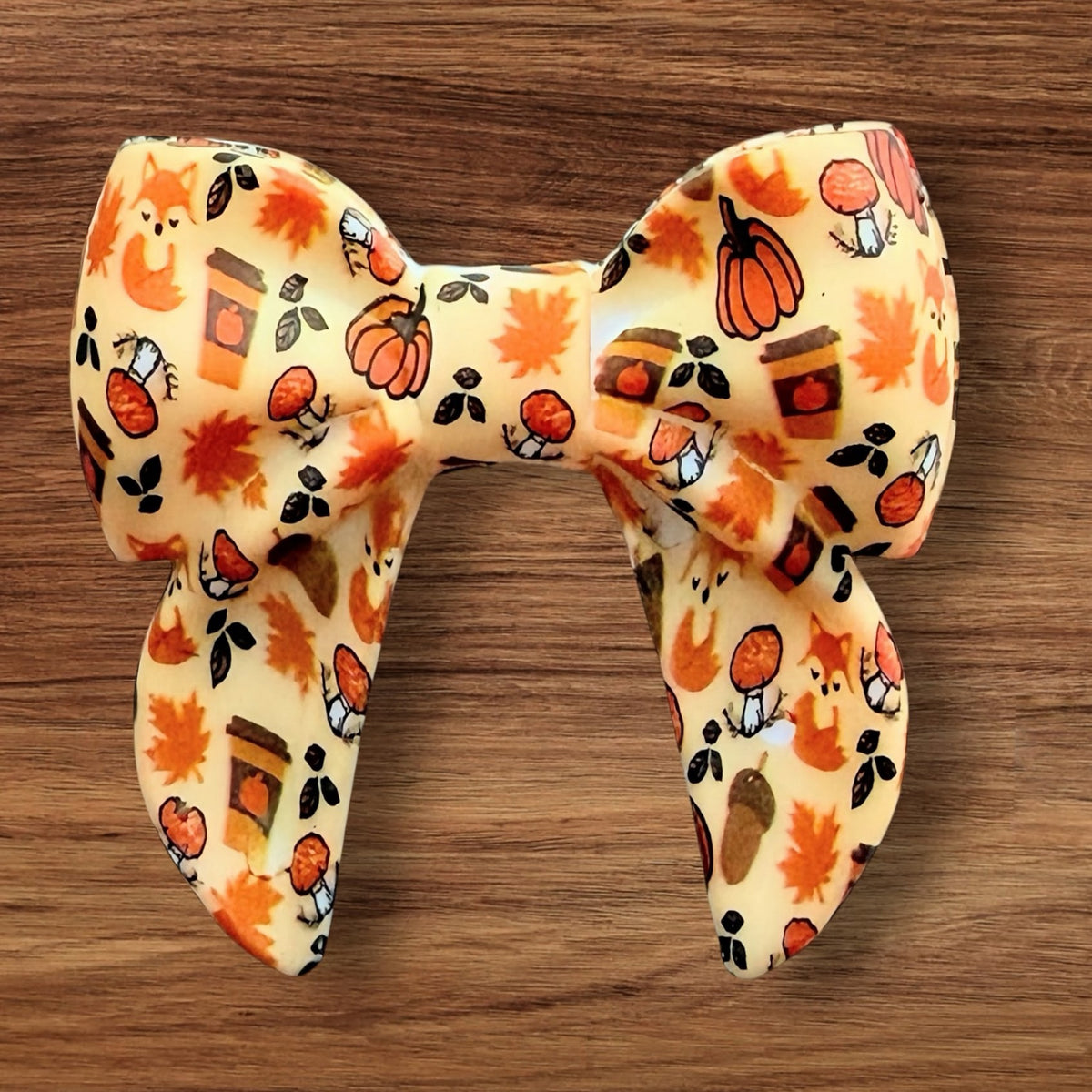 Fall Bow Focal