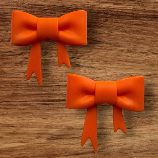Orange Bow Focal