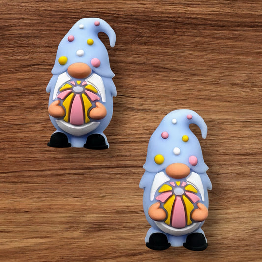3-D Gnome With Beach Ball Focal