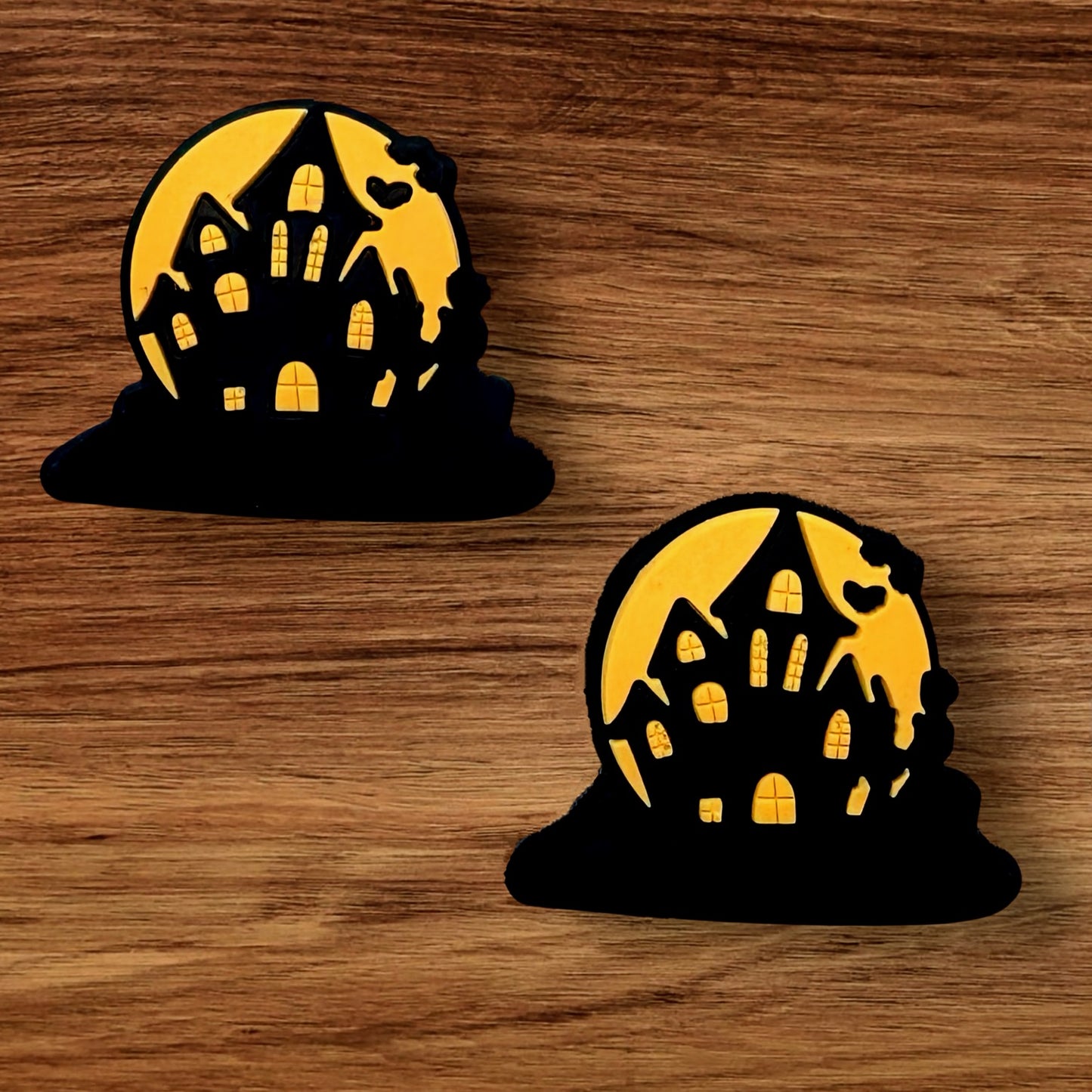 Haunted House Focal
