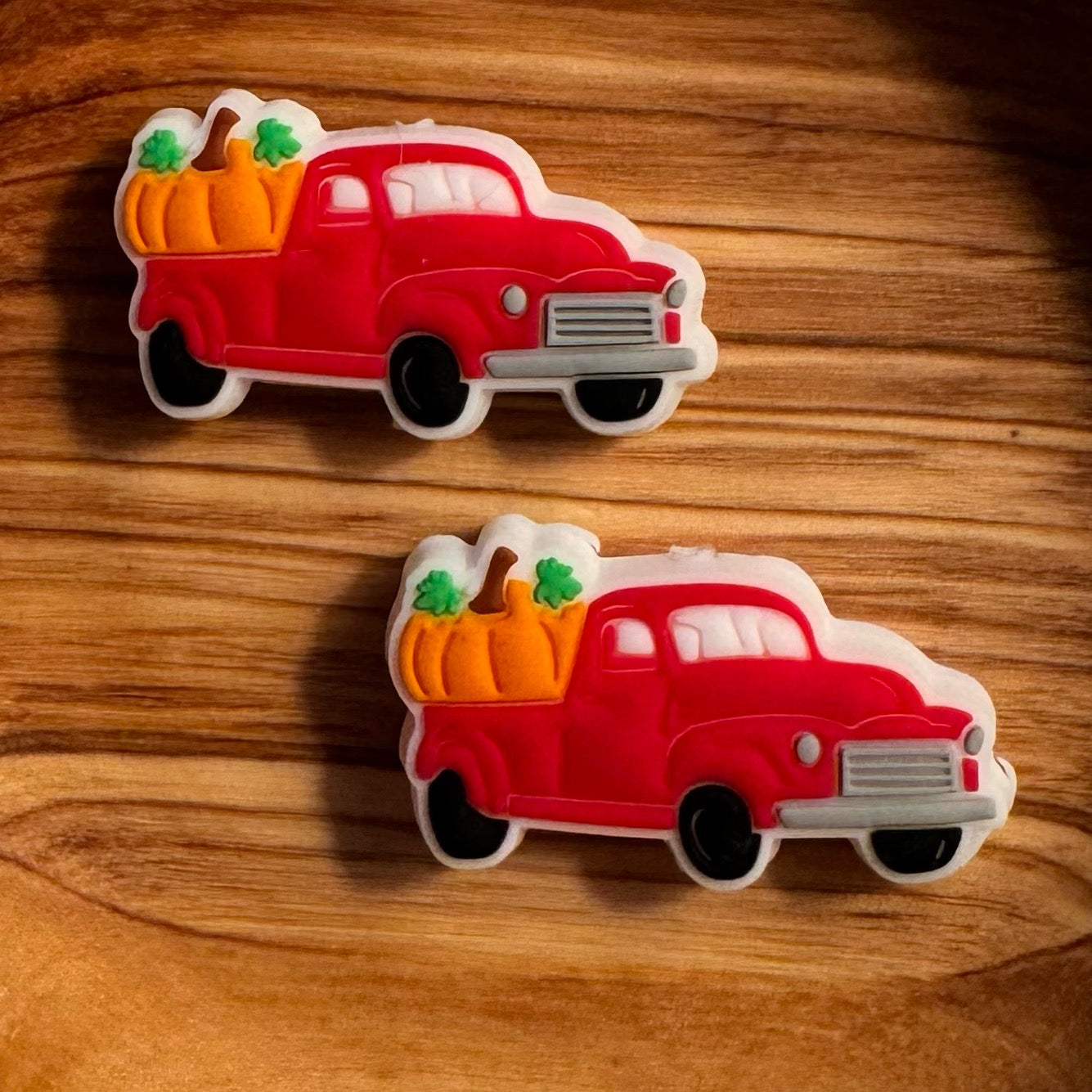 Truck With Pumkins Focal
