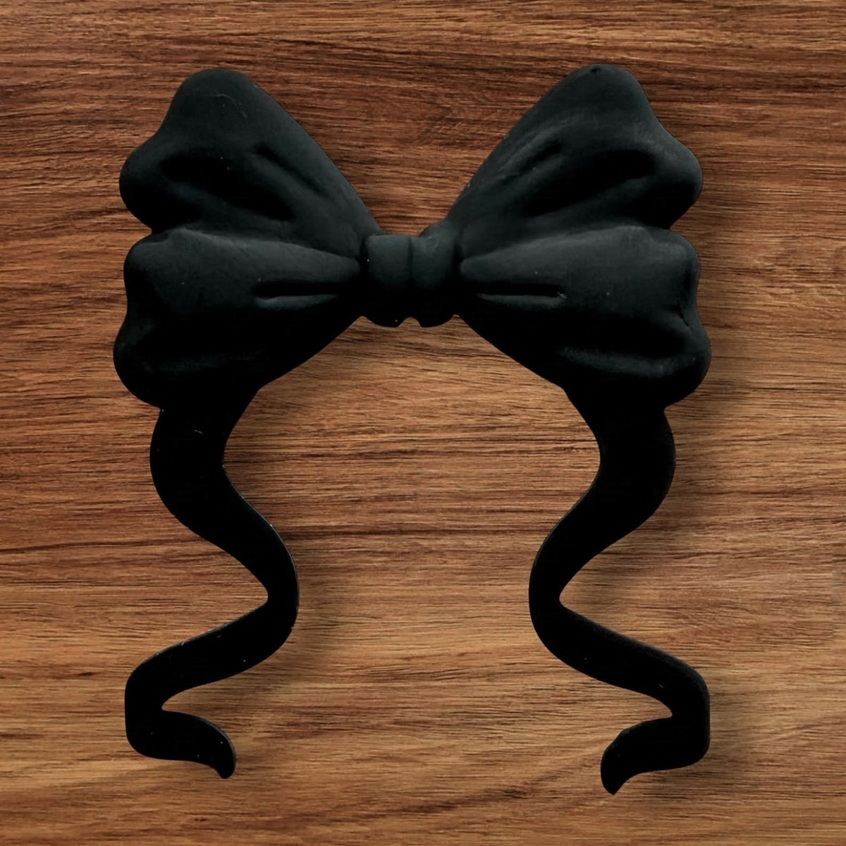 Large Bow Focal (Black)