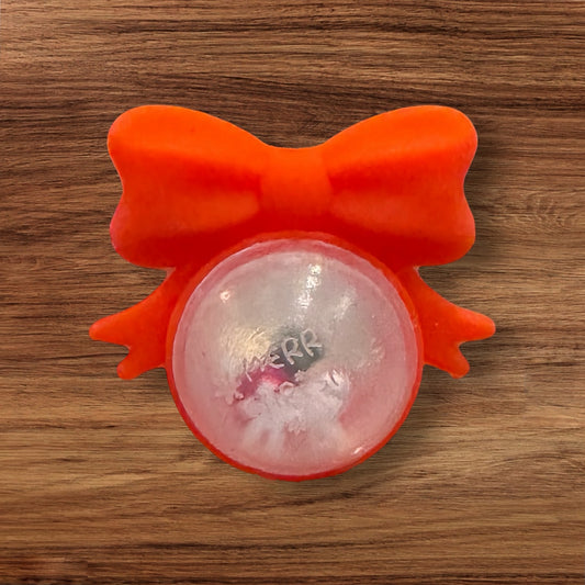 3-D Snow Globe With Bow Focal