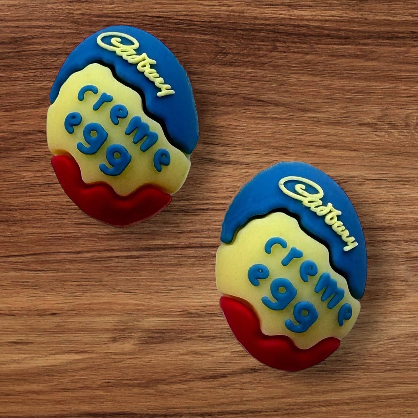 3-D Crème Egg Focal