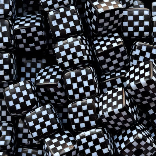 14mm Black & White Checkered Acrylic Bead