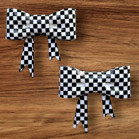 Shiny Black & White Checkered Bow Focal/Straw Topper