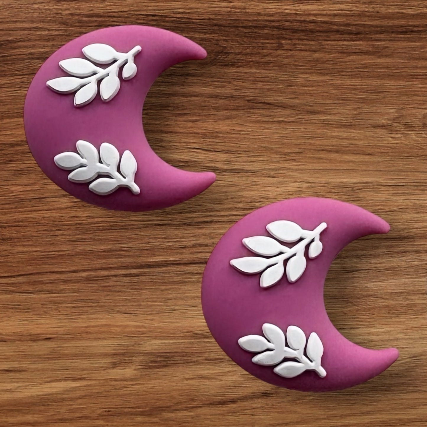 Floral Crescent Shape Focal