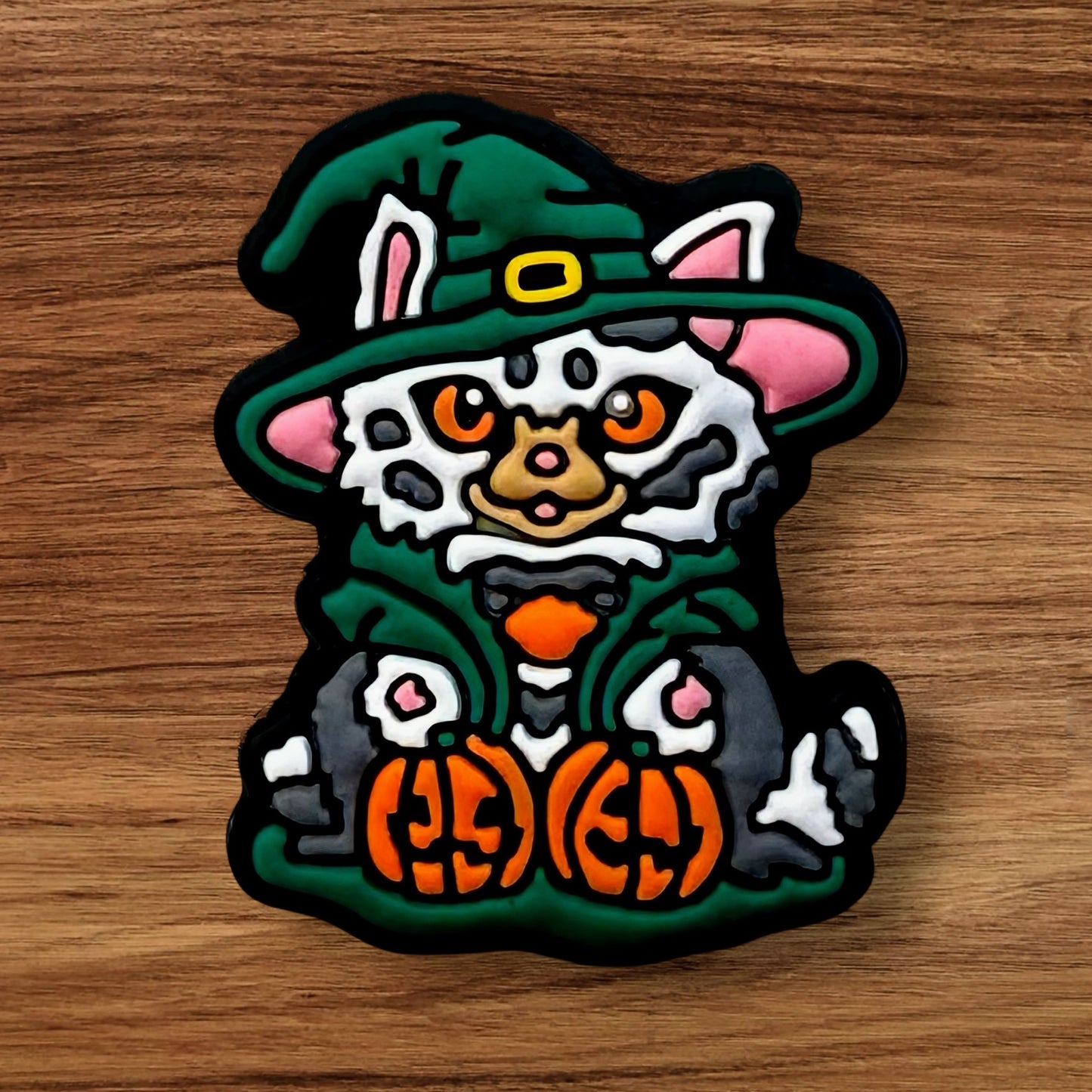 Spooky Cat Focal