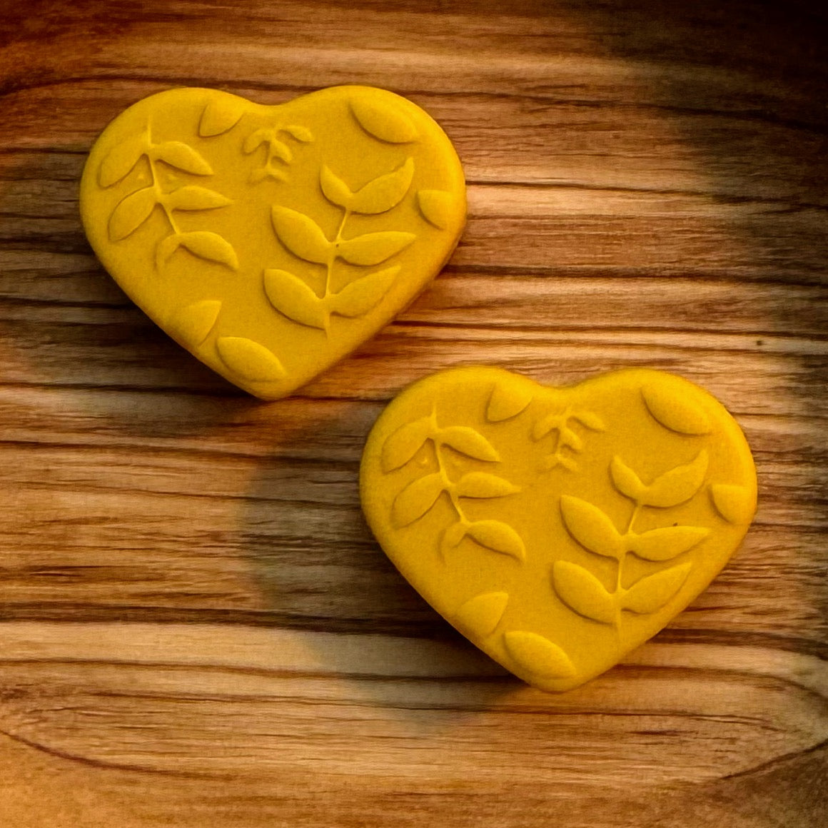 Embossed Hearts Silicone Focal