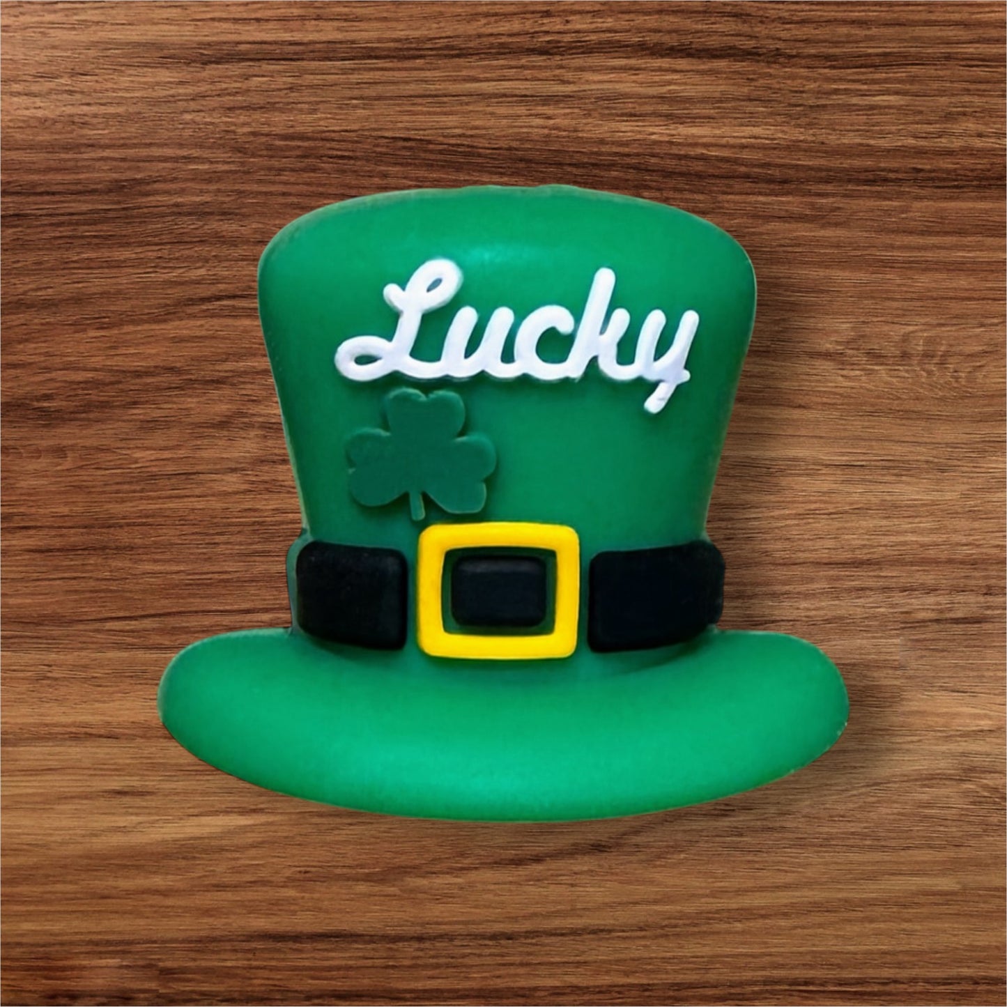 3-D Green Top Hat Focal