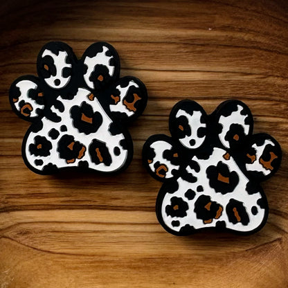 Leopard Print Paw Focal