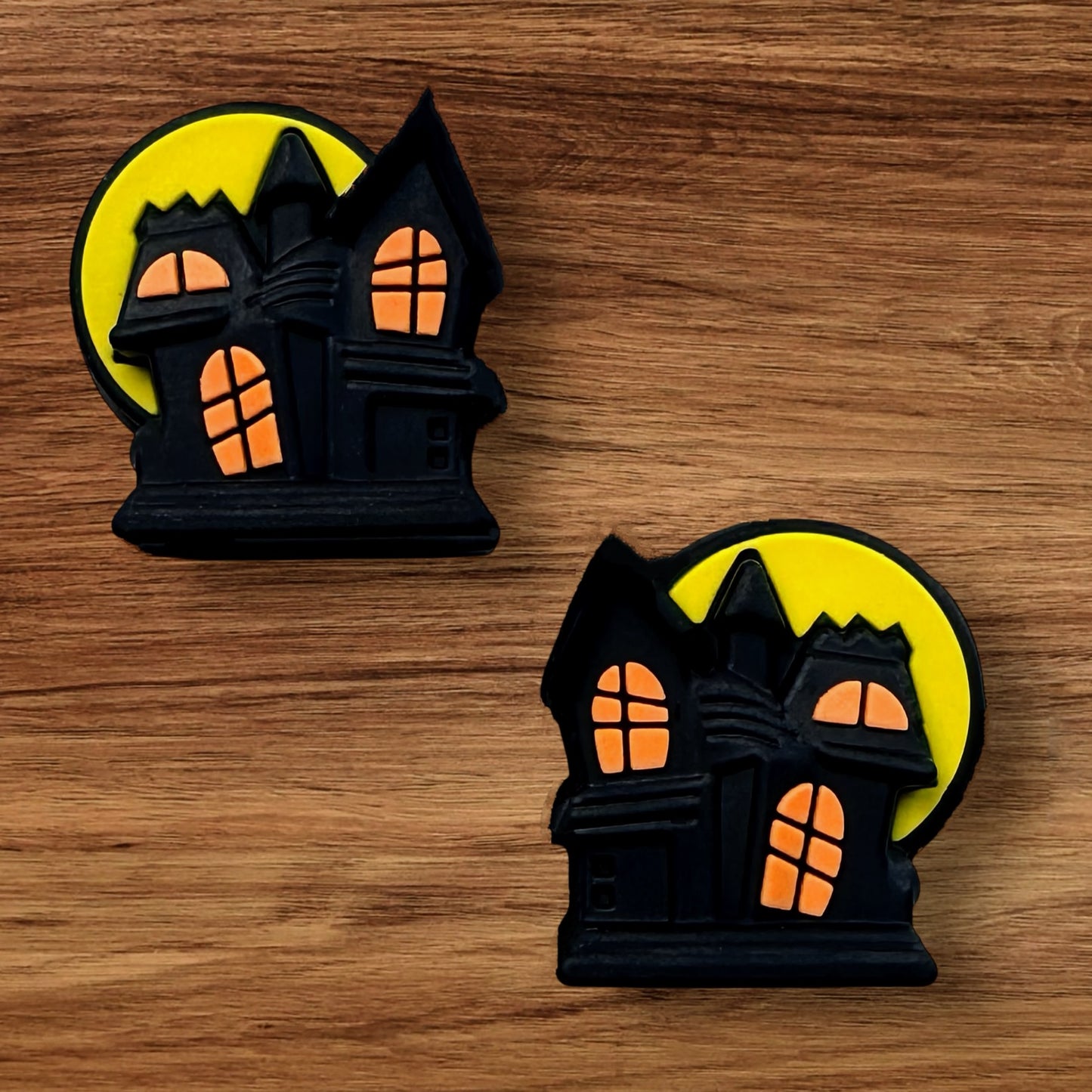3-D Haunted House Focal