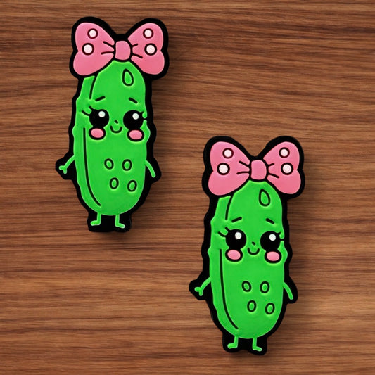 Pickle With Bow Focal